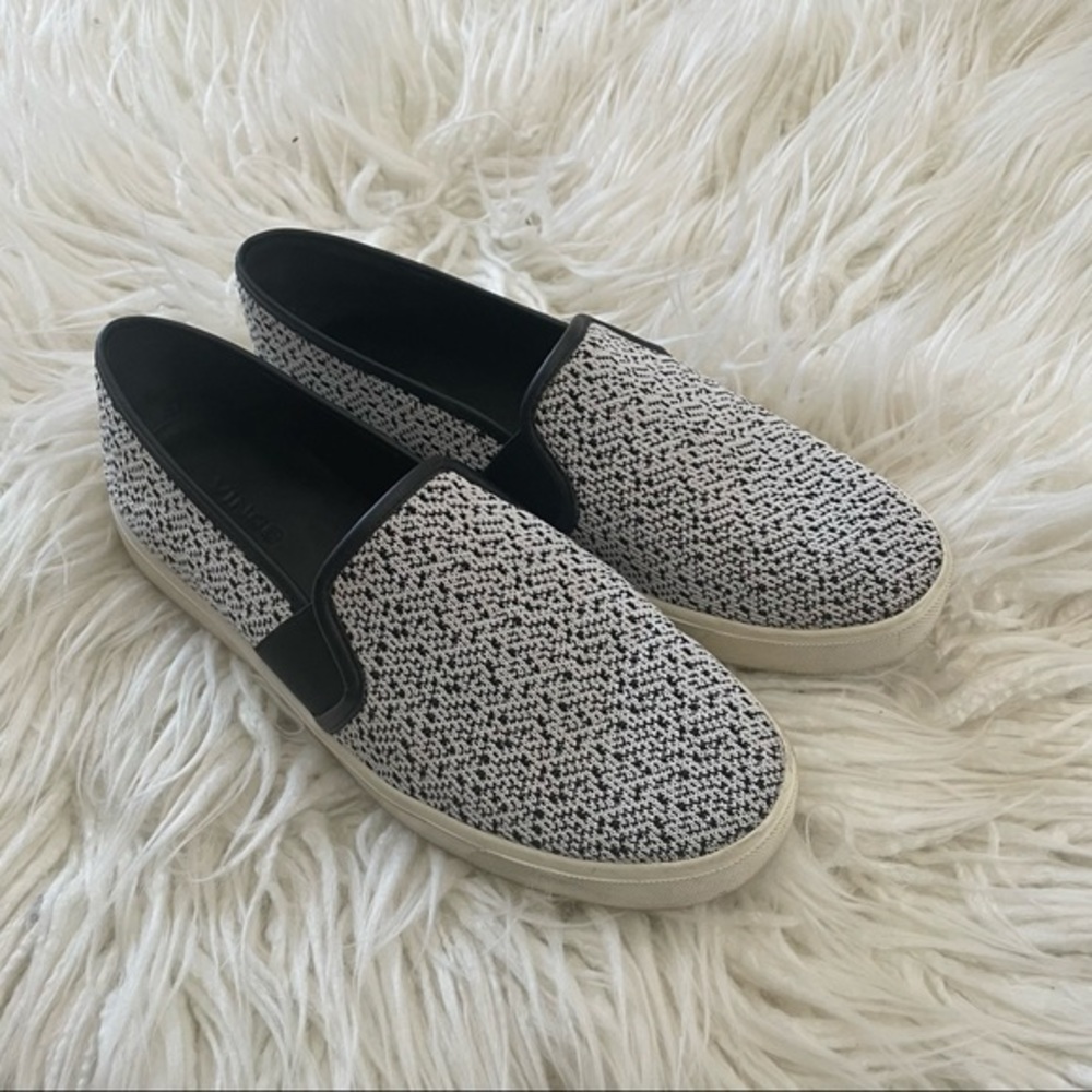 Vince Blair black‎ white canvas slip on sneakers shoes 7.5